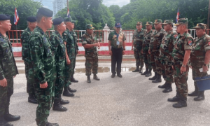 柬埔寨一仗被打出原形，不仅军队畏战怕战，谈判代表更怕有去无回